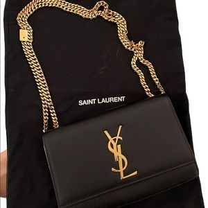 Saint Laurent Kate Medium Bag. Grain de Poudre embossed leather